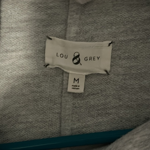 Lou & Grey cozy cowl neck sweater in heather grey. Size medium - Picture 4 of 7